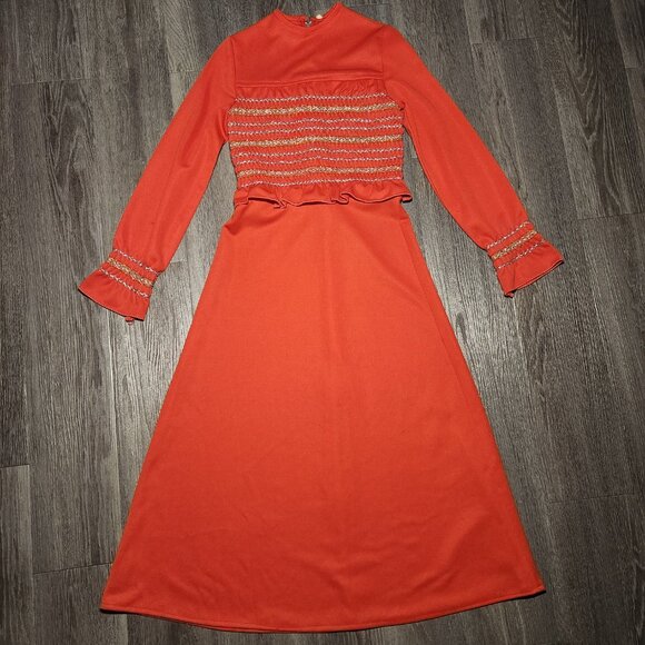 Vintage 60s Holidays bright red and gold babydoll long bell-sleeved maxi dress - Picture 13 of 14